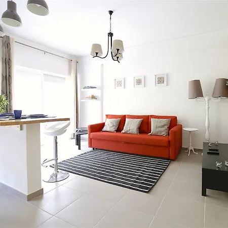 Feels Like Bright Apartament *