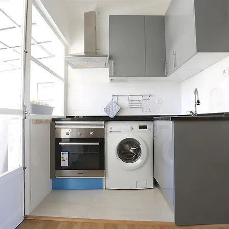 Apartament Feels Like Bright Oeiras