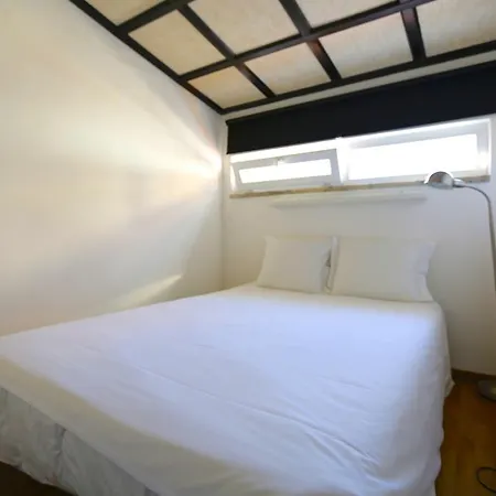 Feels Like Bright Apartament Oeiras